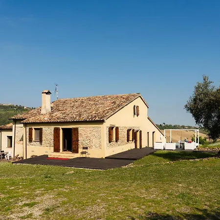Βίλα Ducci Design, Infinity Pool Among The Hills *