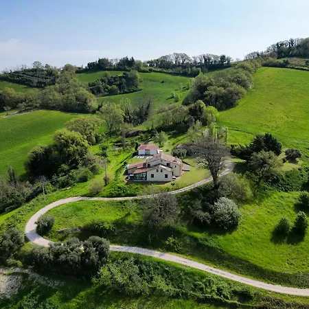 Ducci Design, Infinity Pool Among The Hills Βίλα Ripe