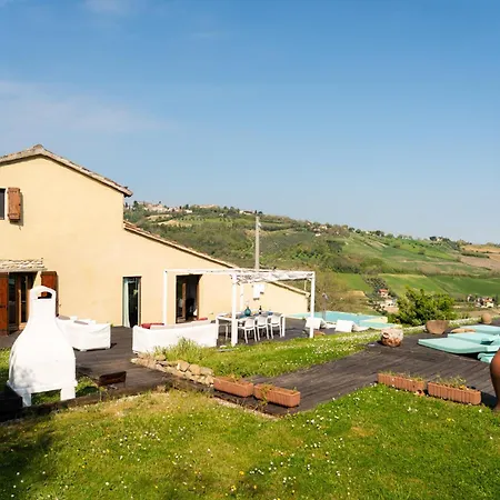 Ducci Design, Infinity Pool Among The Hills Βίλα Ripe